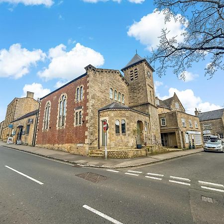 Church Suite, Stow-On-The-Wold, Sleeps 4, Town Location Exterior foto