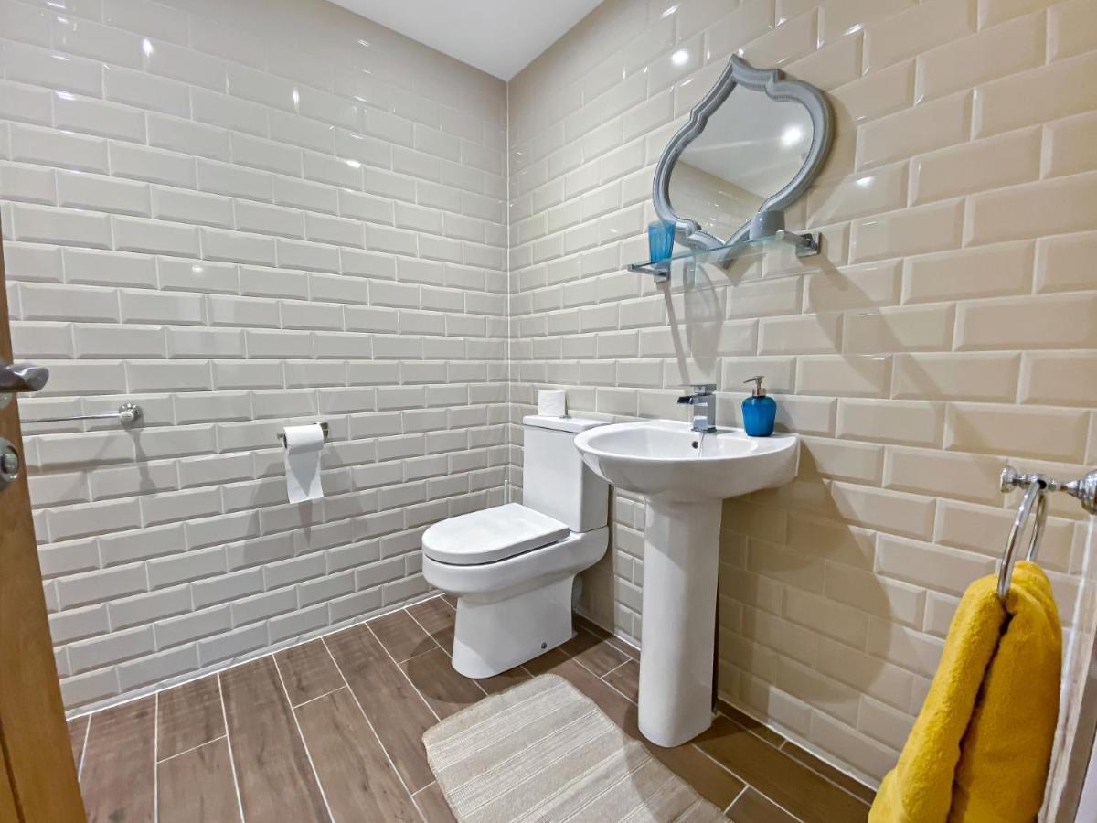Church Suite, Stow-On-The-Wold, Sleeps 4, Town Location Exterior foto